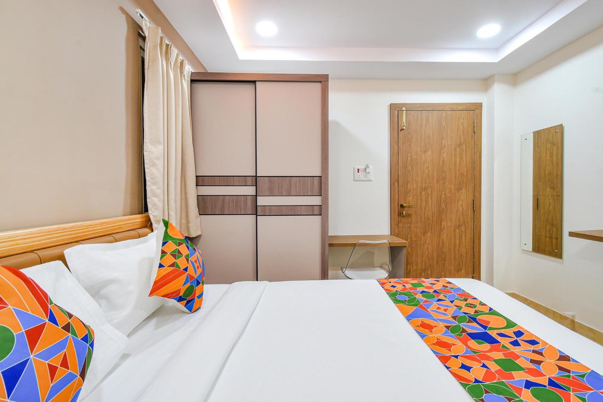 Fabhotel Seri - Nr Kims Hospital, Gachibowli Haiderabad Buitenkant foto